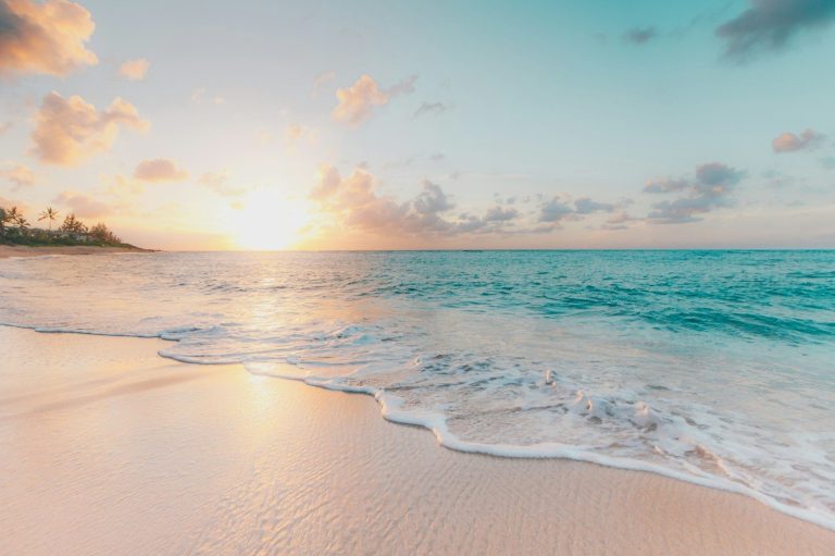 gambar Waikiki Beach  Hawaii